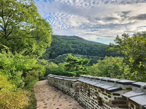 1.  Gyeonggi & Seoul